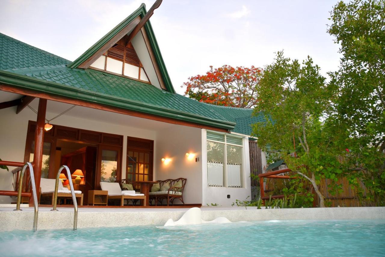 Badian Island Wellness Resort Exterior foto